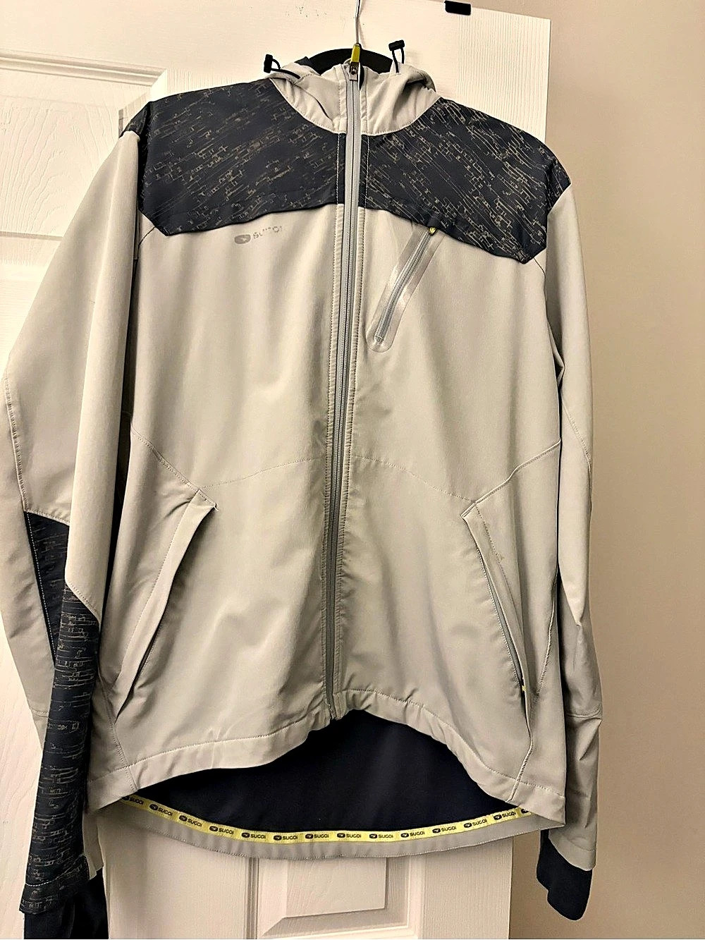SUCOI Hooded Utility Jacket Gray & Black Size Large